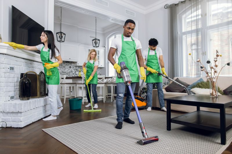 Eco-Friendly Cleaning Teams